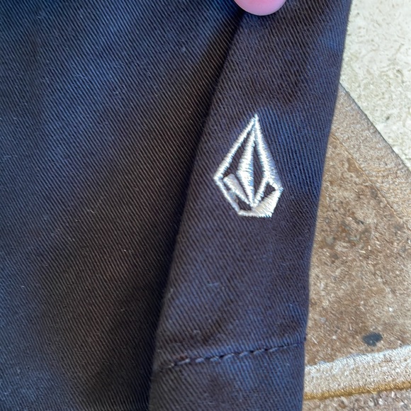Volcom Twill Shorts Size 28 - Picture 7 of 7